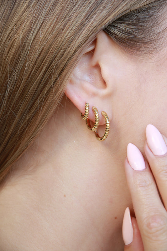 14k Gold Hug Me Huggie Hoop Earrings
